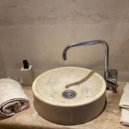 Amara Prerstige Apartment *